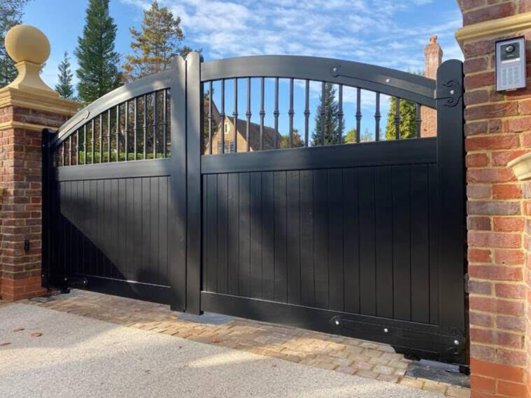 Aluminium Gate Dunure