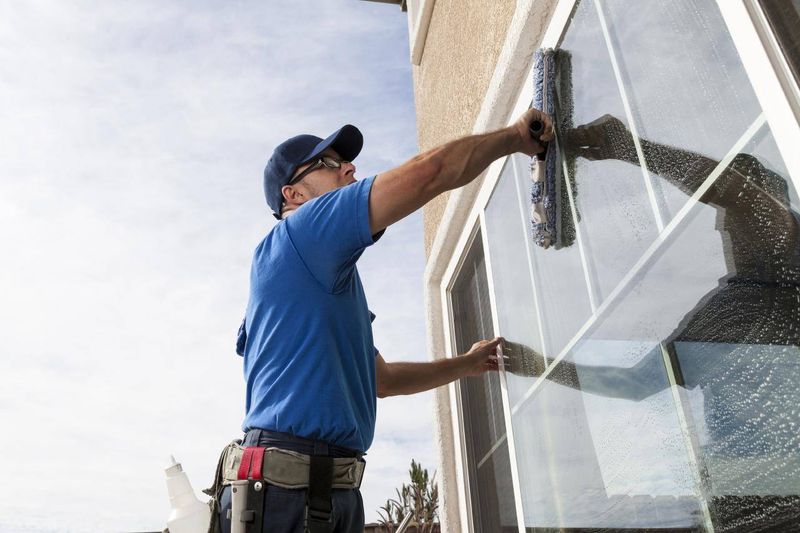 Killarney Windows &amp; Gutters - Gutter Cleaning &amp; Window Washing