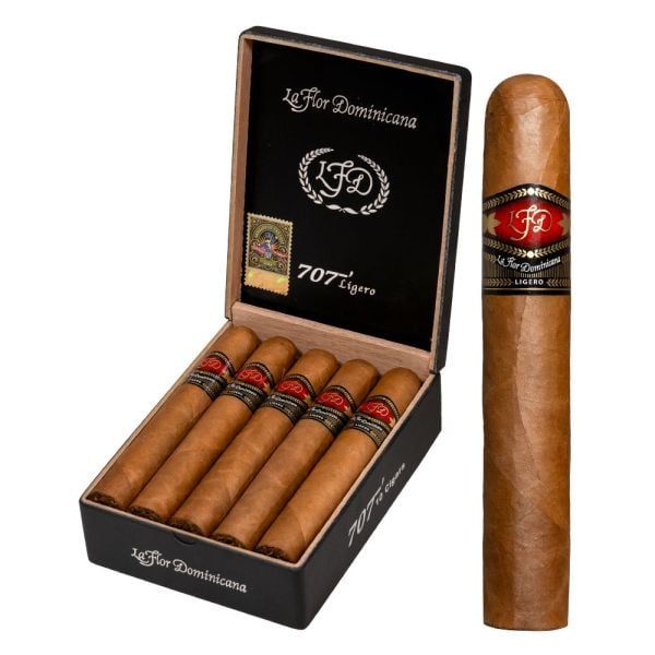 LA FLOR DOMINICANA 707 LIGERO