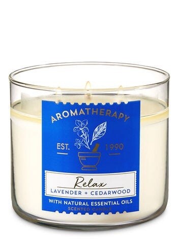 Aroma. Lavender &amp; Cedarwood Candle