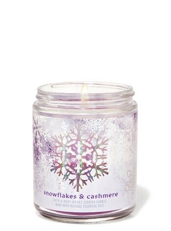 Snowflakes &amp; Cashmere Candle