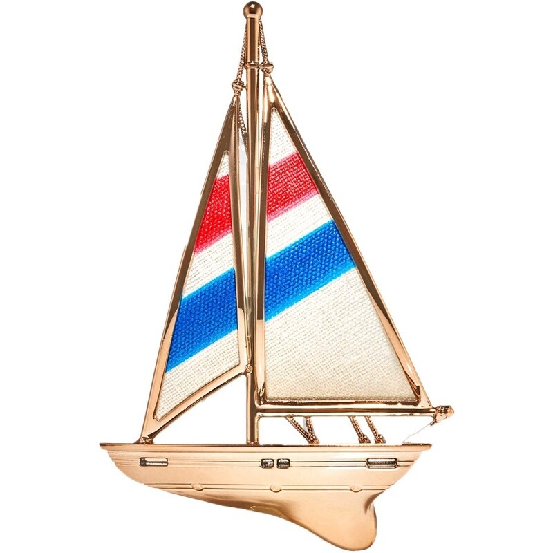 Wallflower Plug Fancy Sailboat