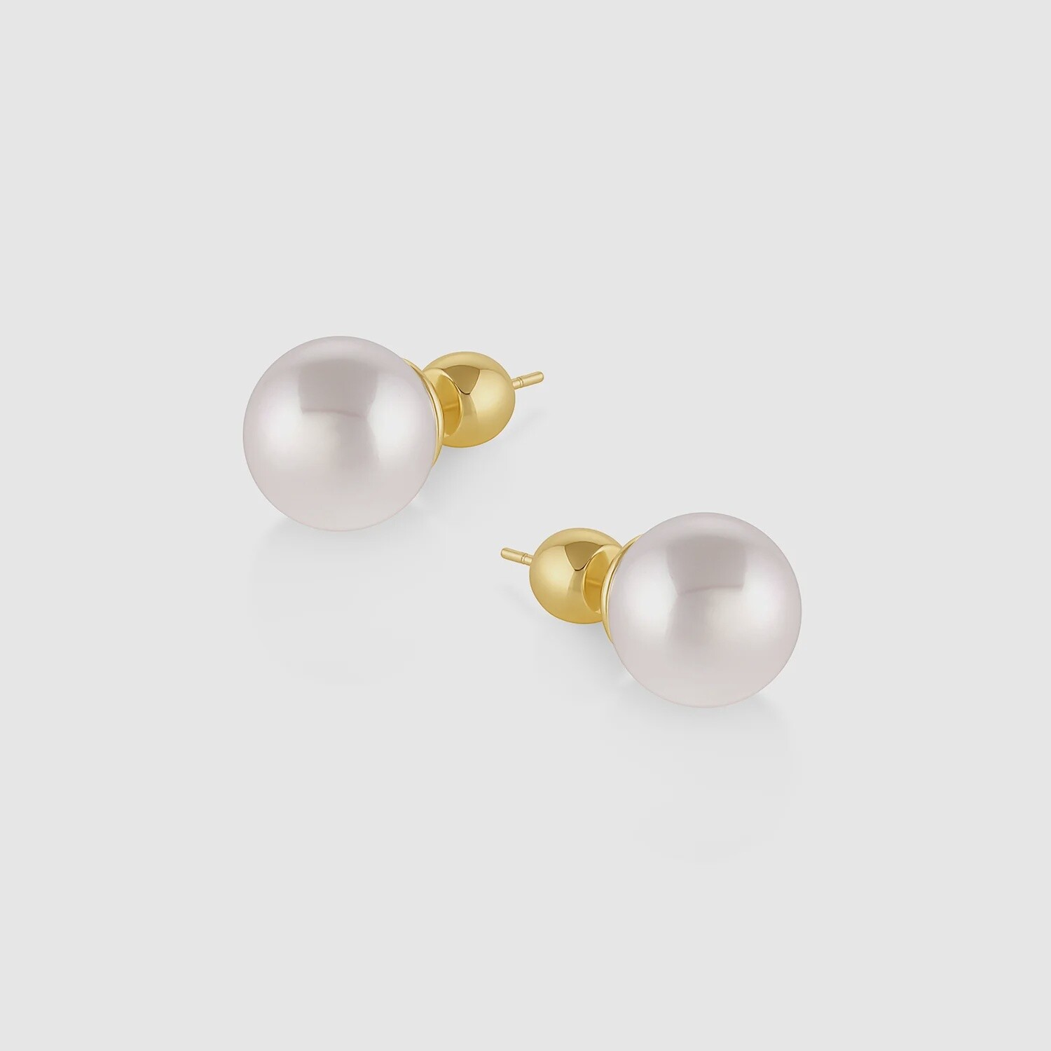 Lou Pearl Studs (White Shell) - Gold Earrings