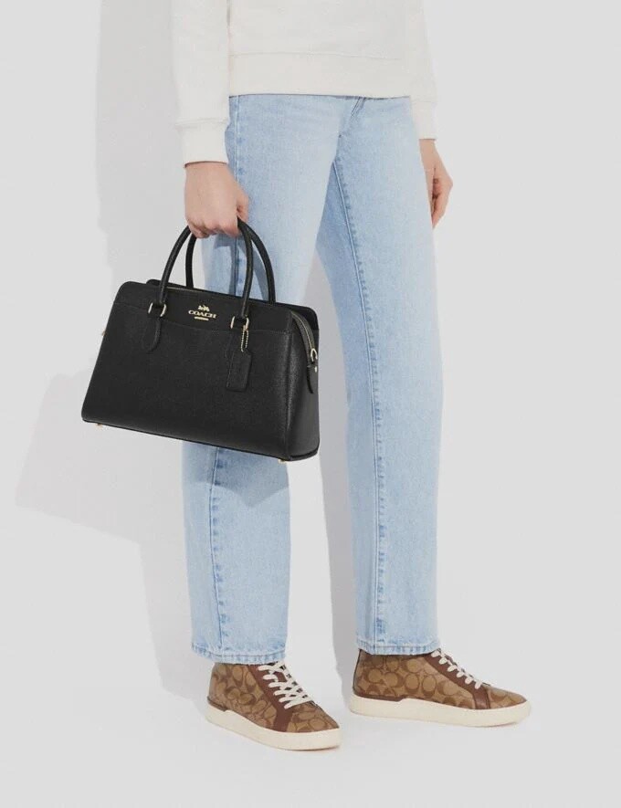 Darcie Carryall, Color: Gold/ Black