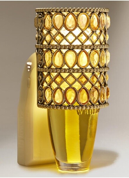 Wallflower Plug Fancy Golden Bling