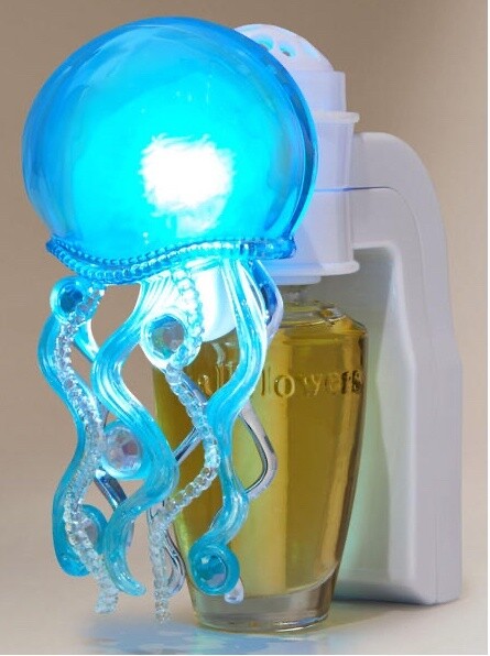 Wallflower Plug Fancy Jellyfish Nightlight