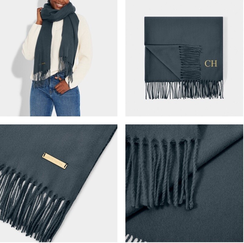 BLANKET SCARFS