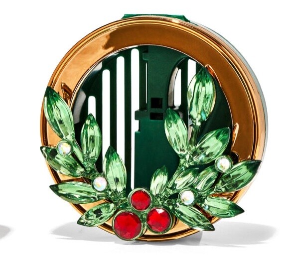 Holiday Laurel Car Plug
