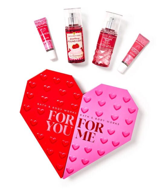 Mini Gift Set (Sprays,Lipgloss )