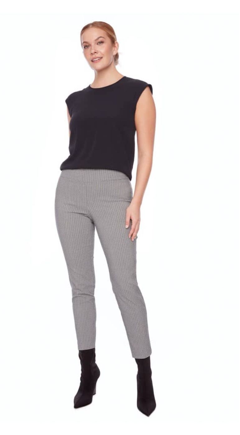 Techno 28’’ Petal Ankle Pants, Size: 4, Color: Black Check