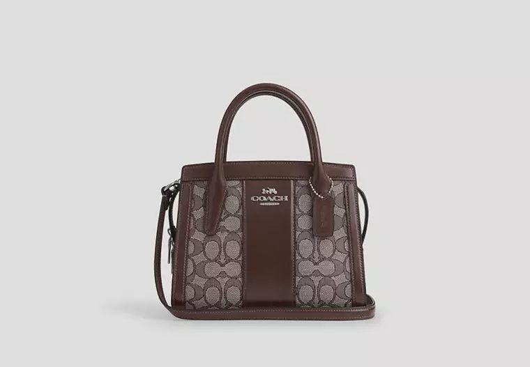 Andrea Carryall