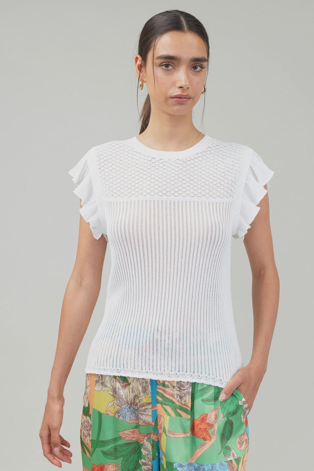 SHORT SLEEVE SWEATER WOVEN COMBO TOP W/RUFFLE SLEEVE, Size: XS, Color: WHITE