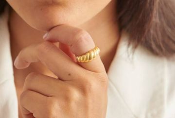 HARPER TWIST RING