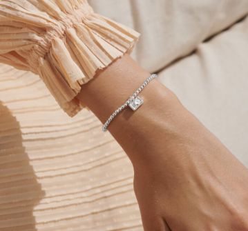 A LITTLE LITTLE MOMENTS BIG MEMORIES Bracelet