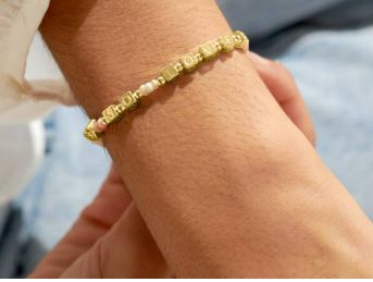 HAPPY LITTLE MOMENTS SO LOVED Bracelet