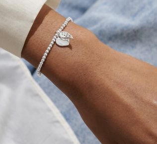 MOTHER&#39;S DAY A LITTLE MOMS ARE ANGELS IN DISGUISE Bracelet