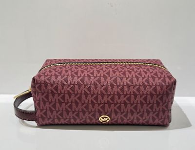 Toiletry Pouch, Color: Oxblood,