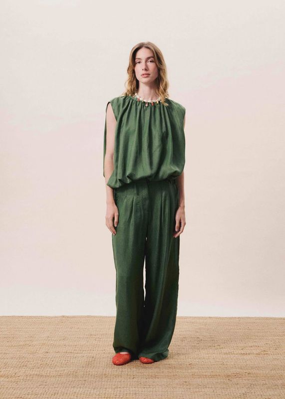 Lucina Pant