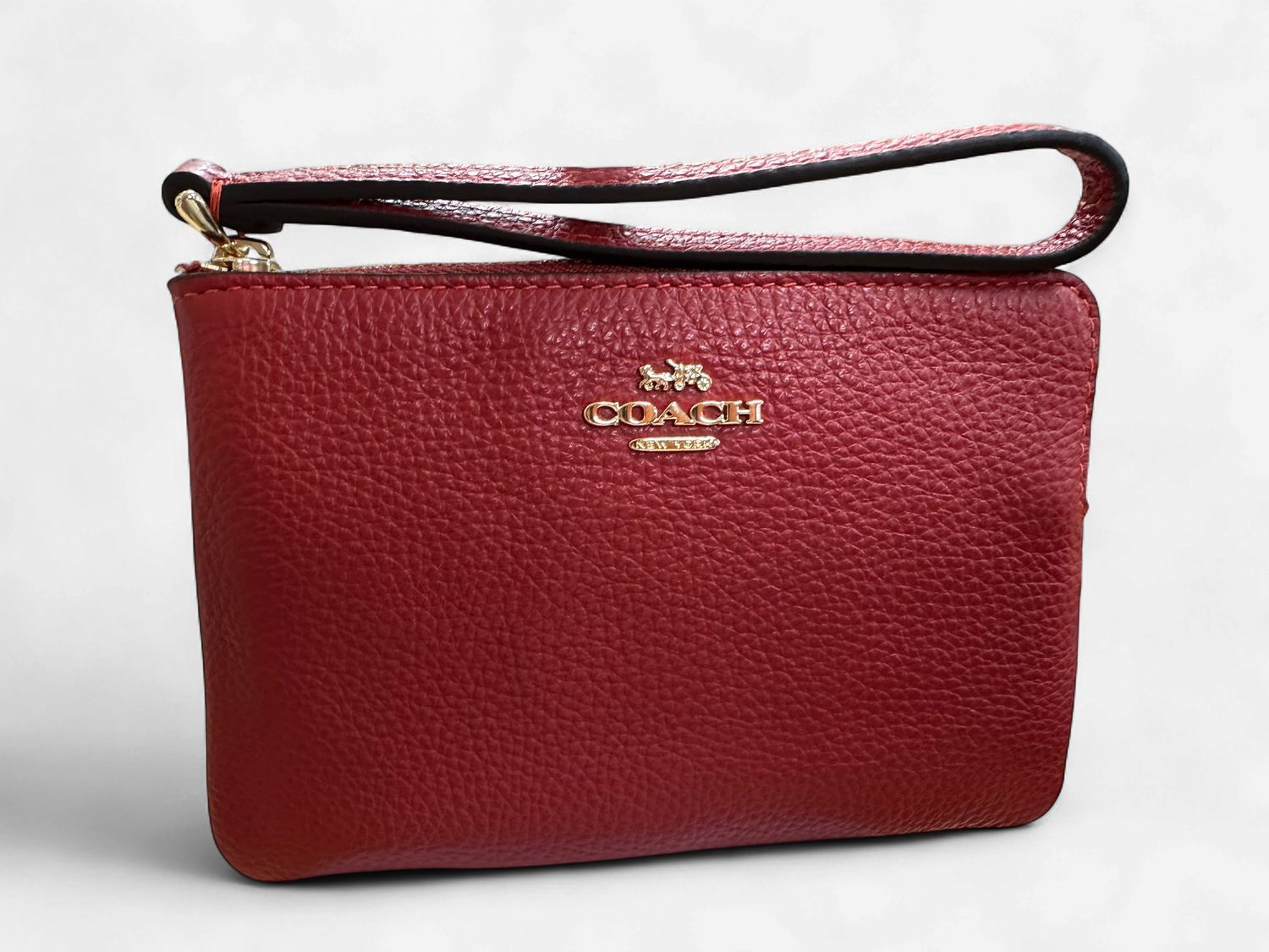 Corner Zip Wristlet - Silver/ Red