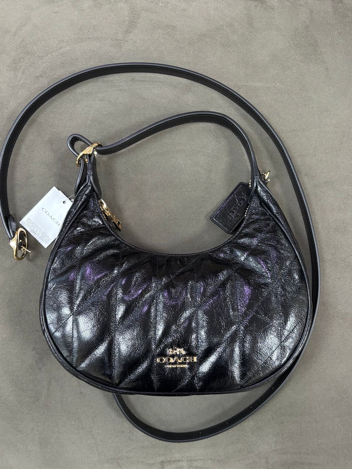 Emily Shoulder Bag - Gold/ Black