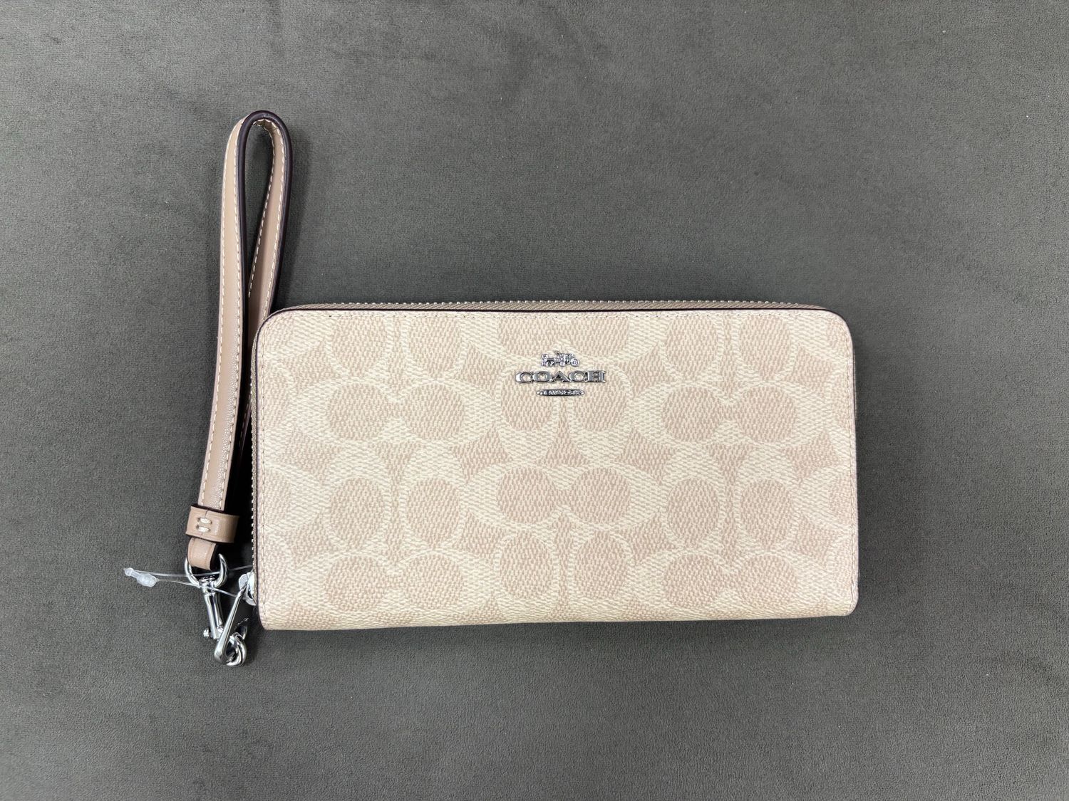 Long Zip Around Wallet In Signature Canvas - Silver/Sand/Taupe