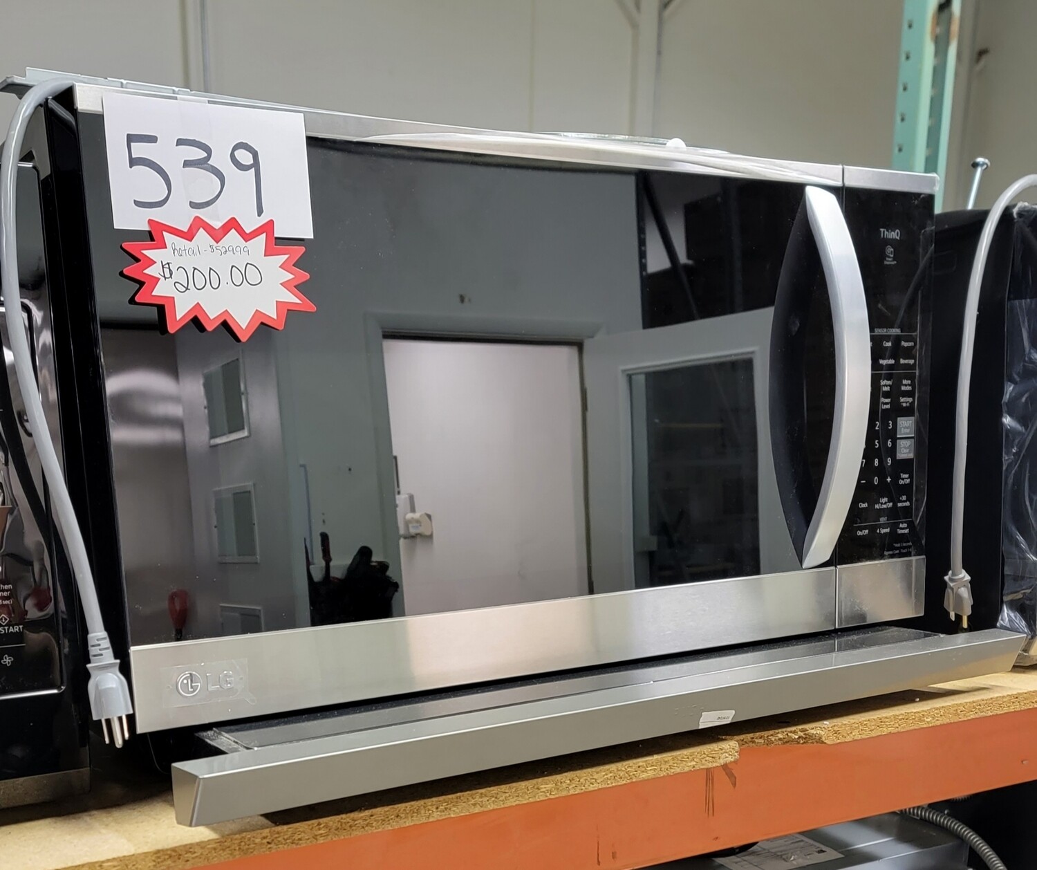 539 LG 2.1 cu. ft. 30 in. Width PrintProof Stainless Steel 1,050-Watt Smart Over-the-Range Microwave Oven with ExtendaVent 2.0