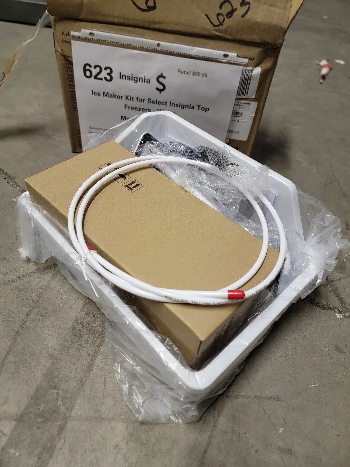 623 Insignia ICE MAKER FOR SELECT INSIGNIA TOP-MOUNT NS-ICETMW3