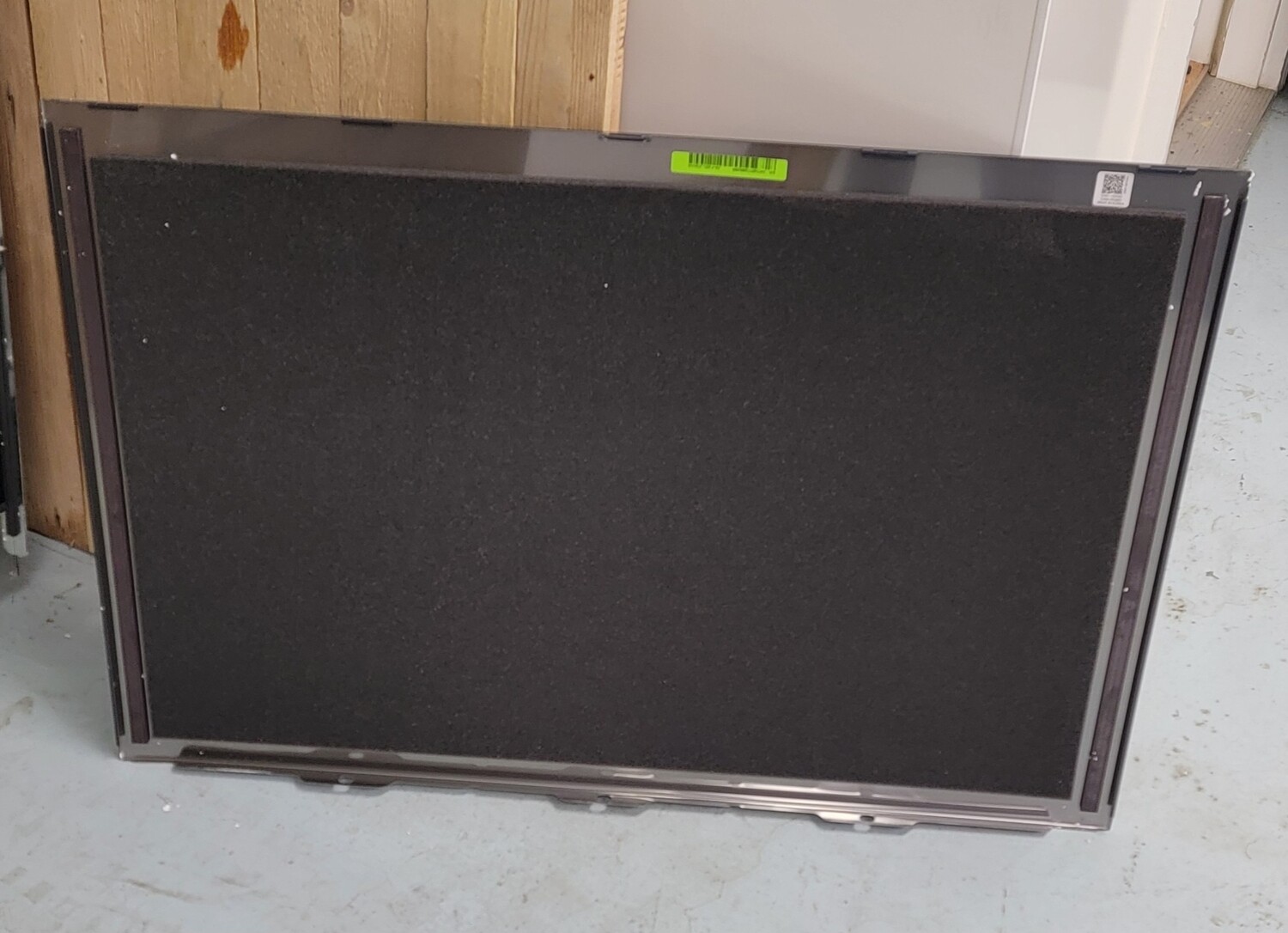 742 Samsung - Bespoke 3-Door French Door Refrigerator panel - Bottom Panel - Navy Steel