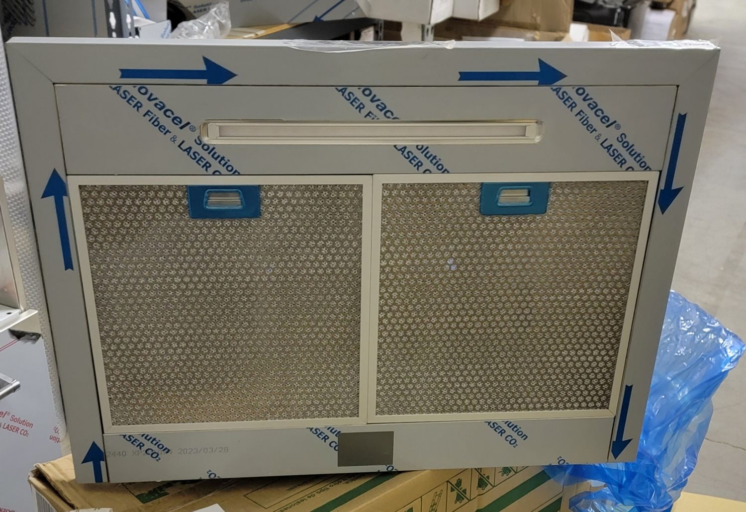 769 LG HCED3015S 30inch Wall Mount Chimney