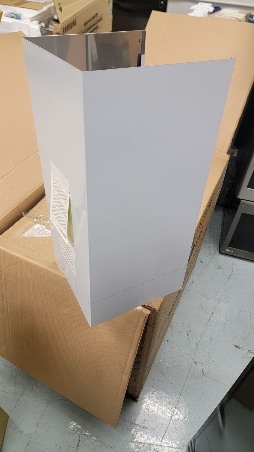831 LG - STUDIO 30&quot; Convertible Range Hood - Stainless Steel