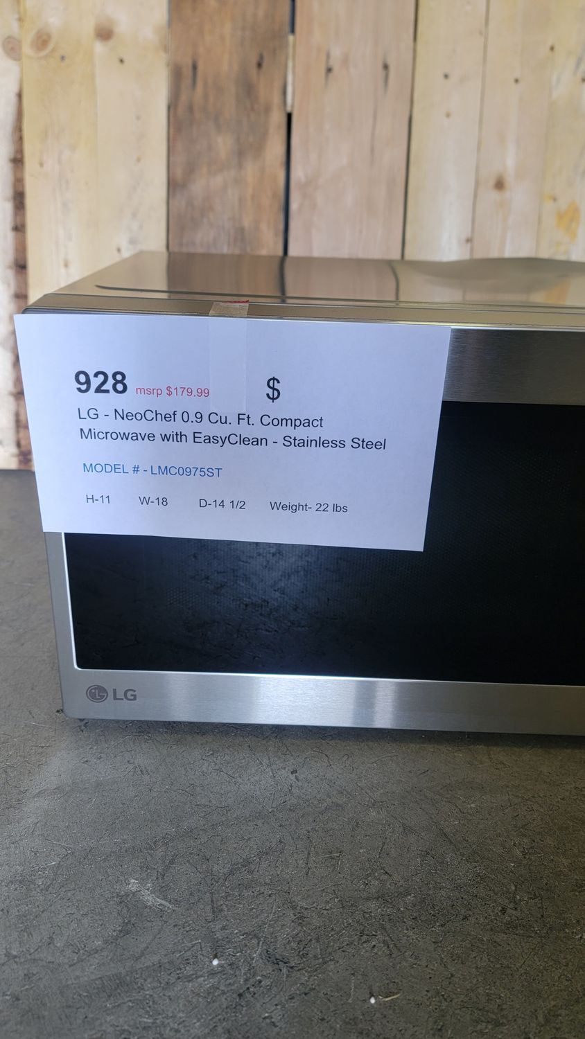 928 LG - NeoChef 0.9 Cu. Ft. Compact Microwave with EasyClean - Stainless Steel LMC0975ST