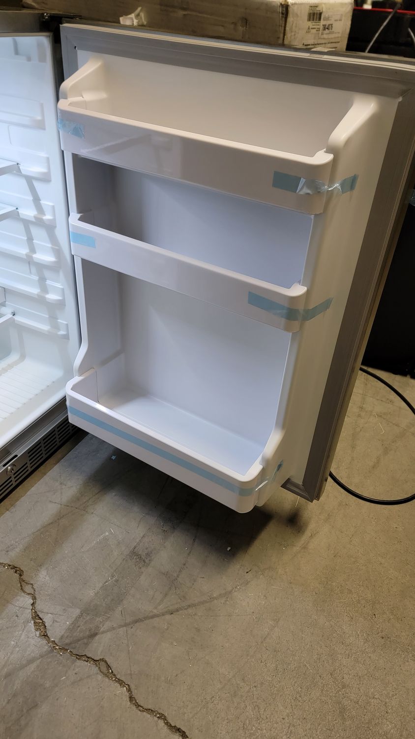 845 Insignia™ - 5.4 Cu. Ft. Indoor/Outdoor Mini Fridge with ENERGY STAR Certification - Stainless Steel