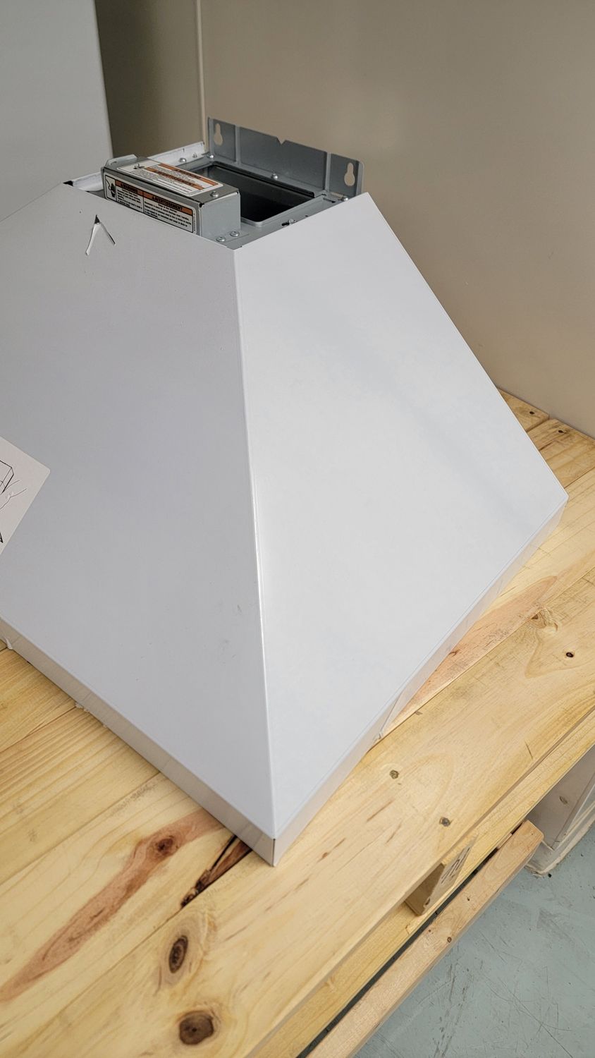 589 Whirlpool - 30&quot; Chimney Wall Mount Range Hood - Stainless Steel  WVW53UC0IS