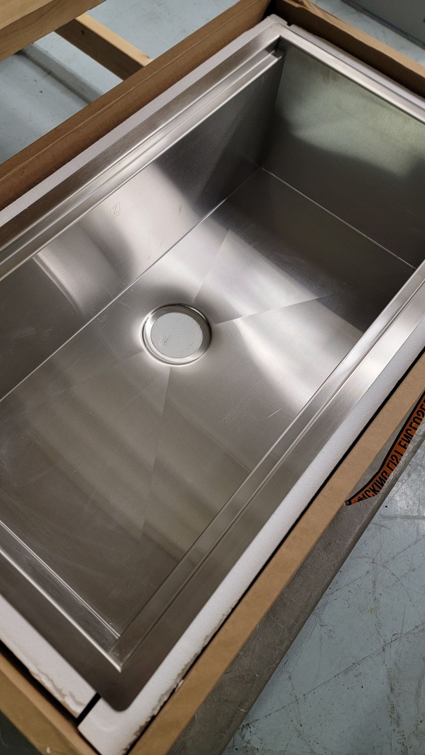 1002  ZLINE Stainless Steel Sink Undermount Single Bowl