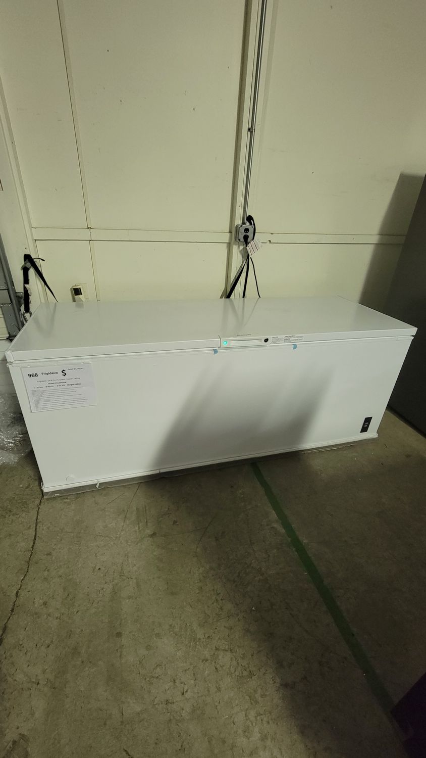 968 Frigidaire-FFCL2542AW - 24.8 Cu. Ft. Chest Freezer - White