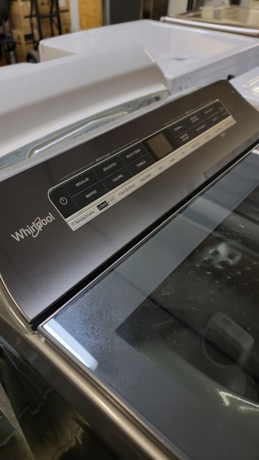 967 Whirlpool-WTW8127LC - 5.2 Cu. Ft. High Efficiency Smart Top Load Washer with 2 in 1 Removable Agitator - Chrome Shadow