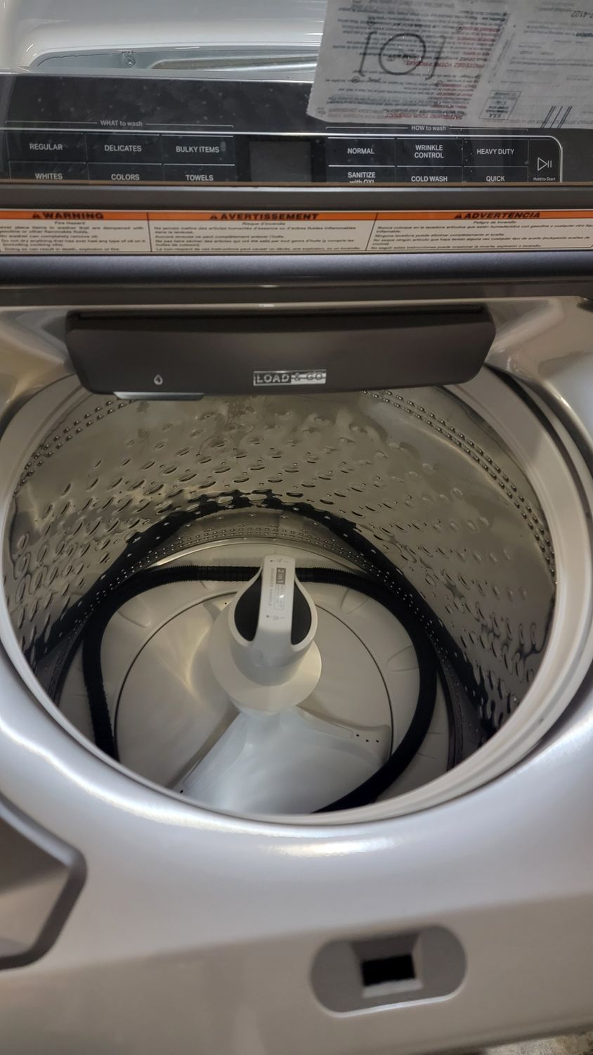967 Whirlpool-WTW8127LC - 5.2 Cu. Ft. High Efficiency Smart Top Load Washer with 2 in 1 Removable Agitator - Chrome Shadow