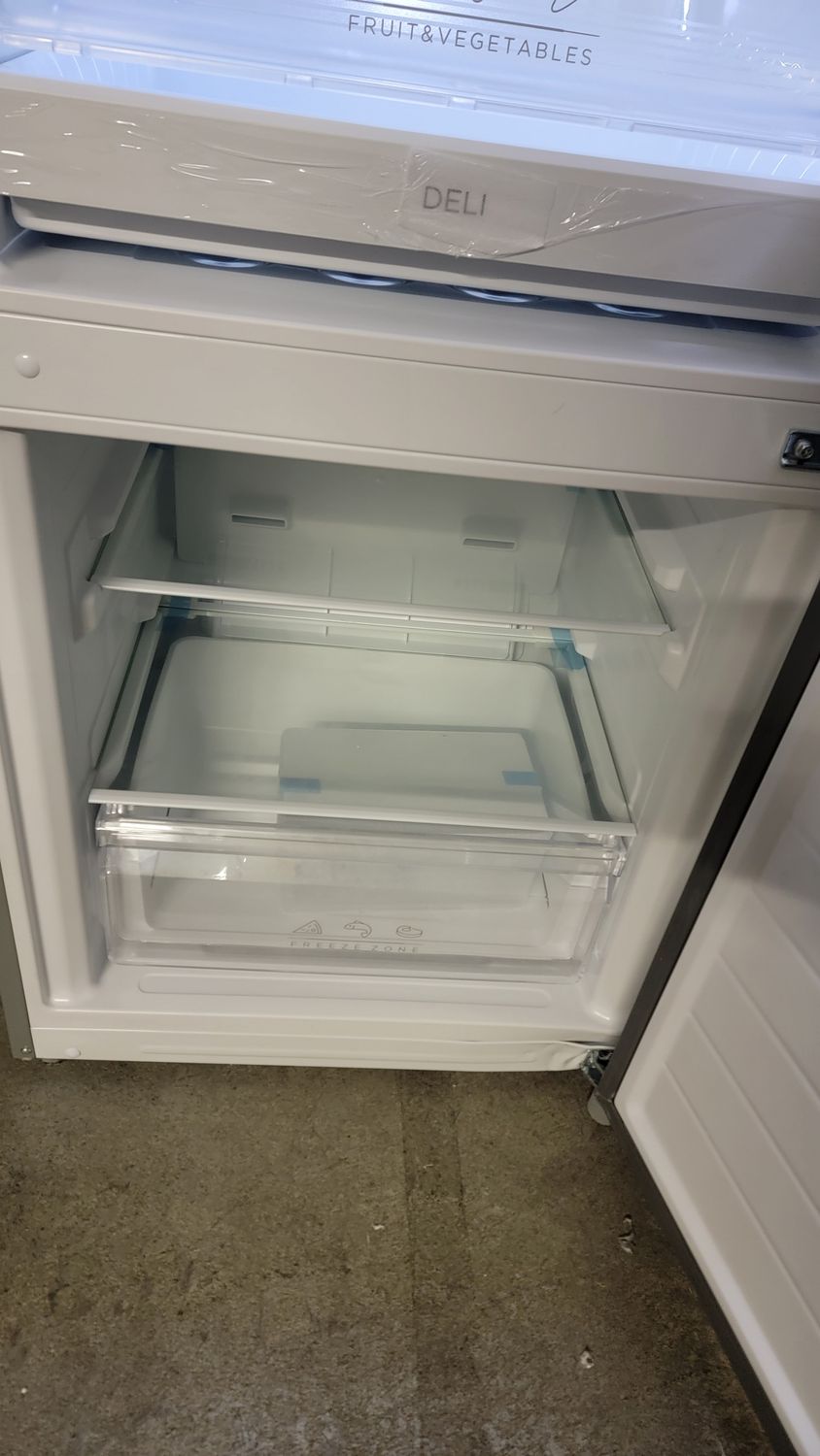 998 Insignia™ NS-RBM11SS2- 11.5 Cu. Ft. Bottom Mount Refrigerator with ENERGY STAR Certification - Stainless Steel