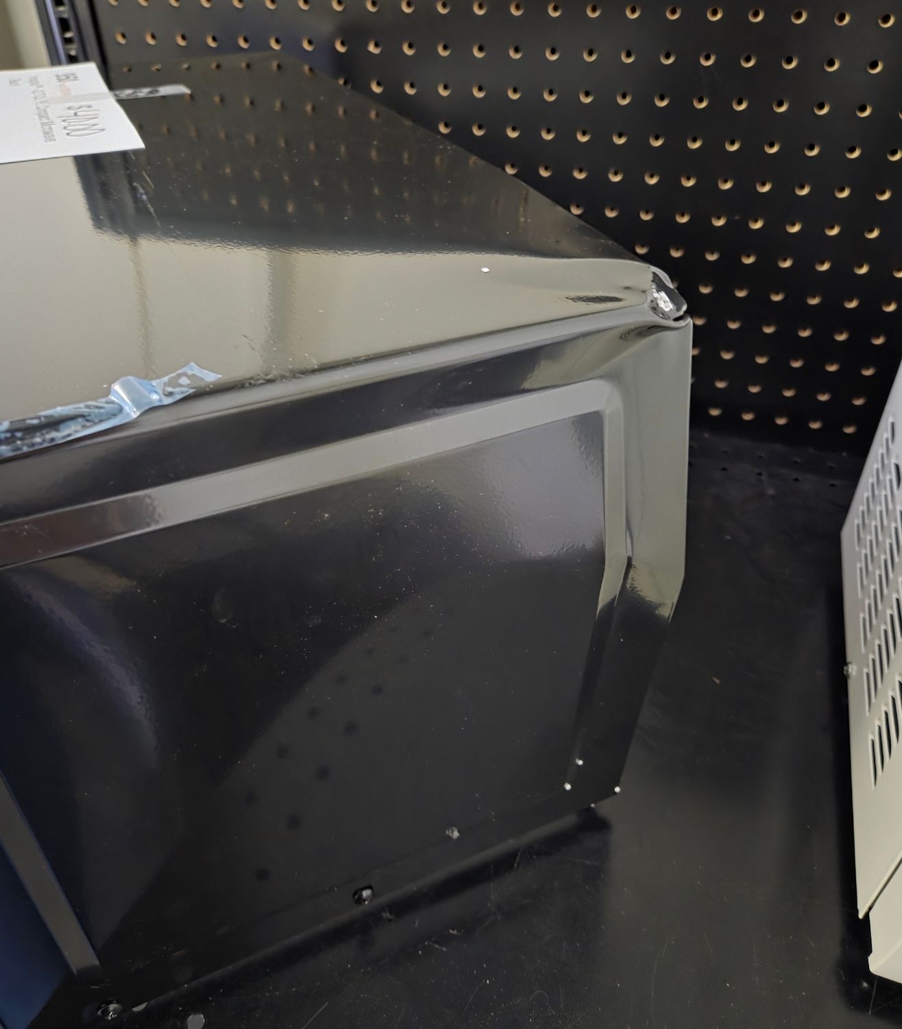 950 Insignia™ - 0.7 Cu. Ft. Compact Microwave - Black NS-MW07BK0