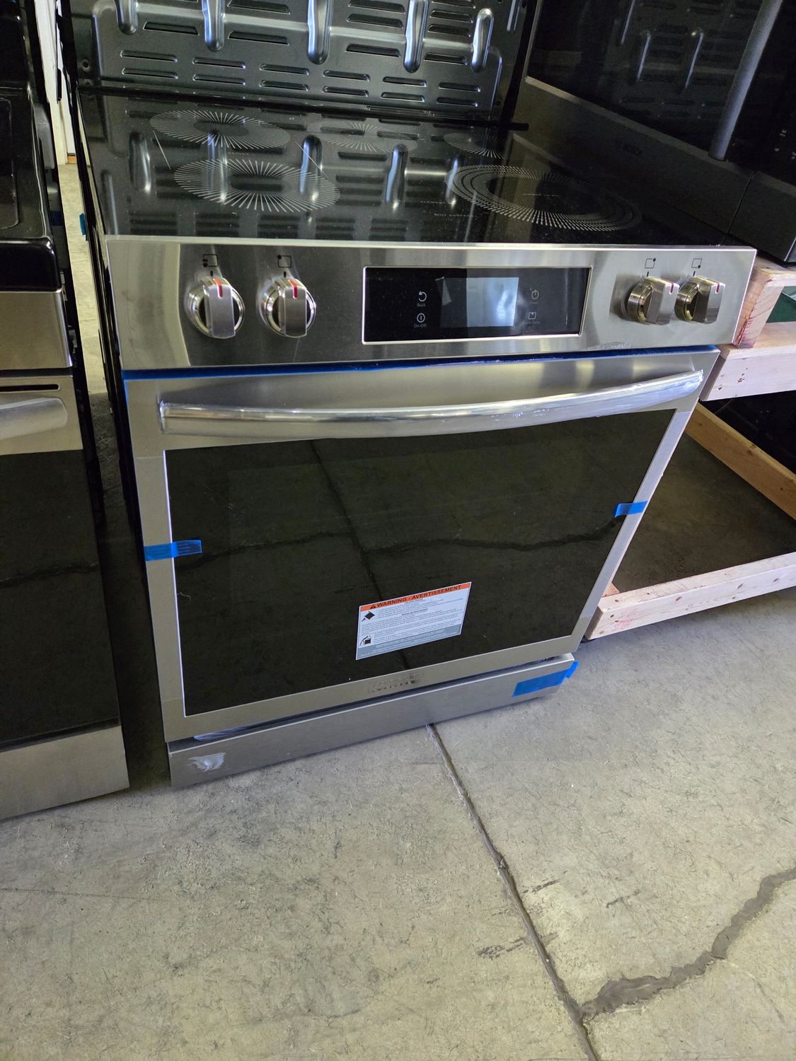 1140 GCFE3060BF Frigidaire Gallery® 30&quot; Smudge-Proof® Stainless Steel Slide In Electric Range