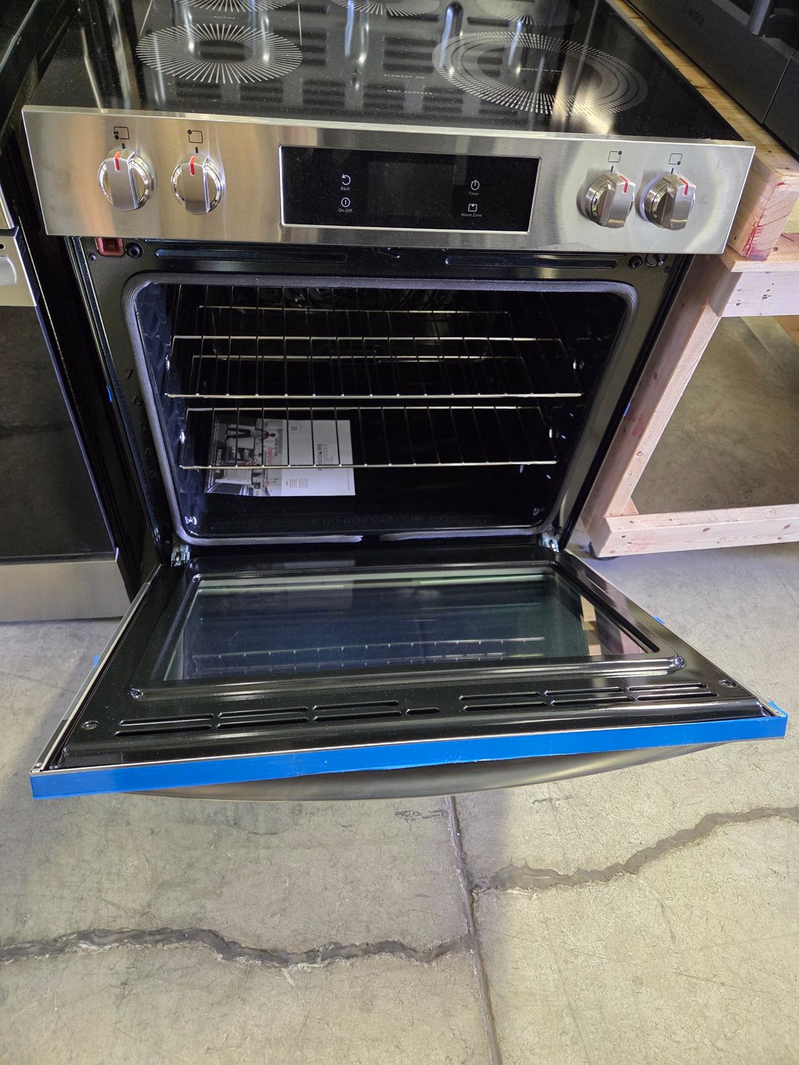 1140 GCFE3060BF Frigidaire Gallery® 30&quot; Smudge-Proof® Stainless Steel Slide In Electric Range