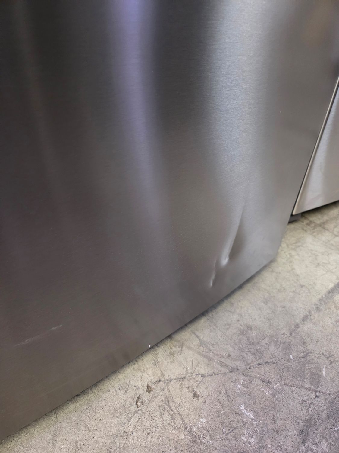 1162 GRMC2273CF Frigidaire Gallery® 36 in. 21.5 Cu. Ft. Smudge-Proof® Stainless Steel Counter Depth French Door Refrigerator