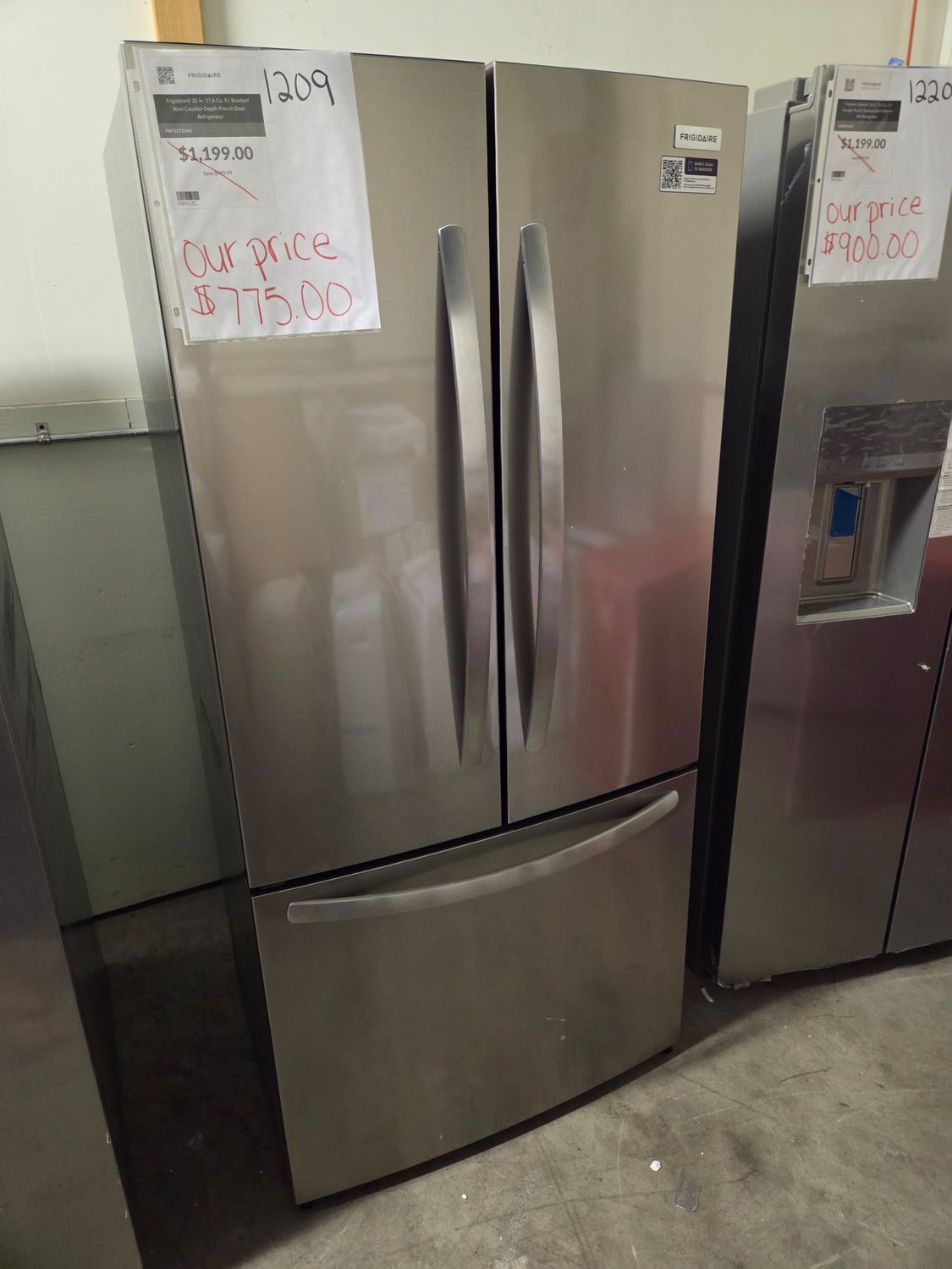 1209 FRFG1723AV Frigidaire® 32 in. 17.6 Cu. Ft. Brushed Steel Counter-Depth French Door Refrigerator