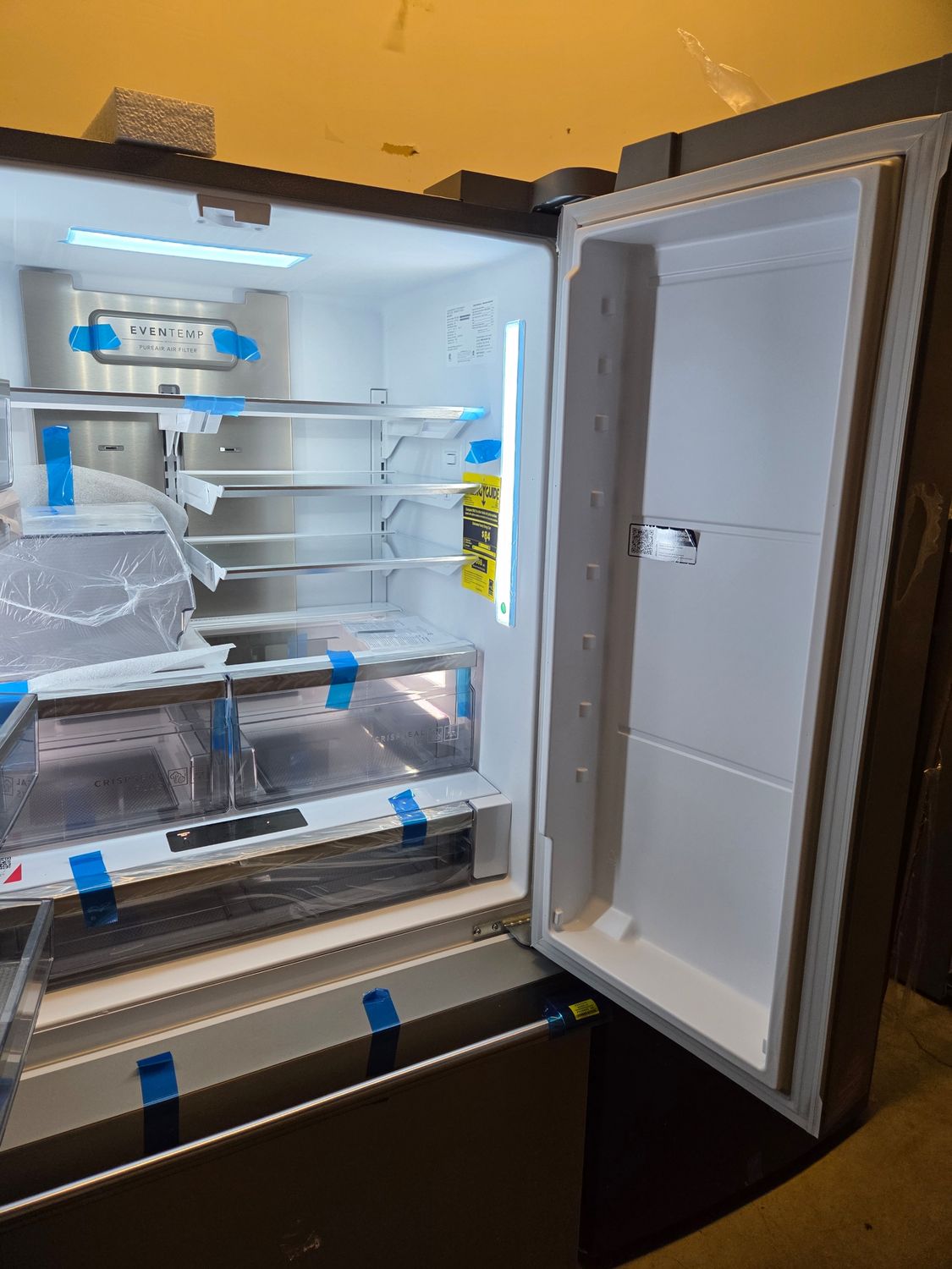 1223 PRFG2383AF Frigidaire Professional 23 Cu. Ft. Counter-Depth French Door Refrigerator