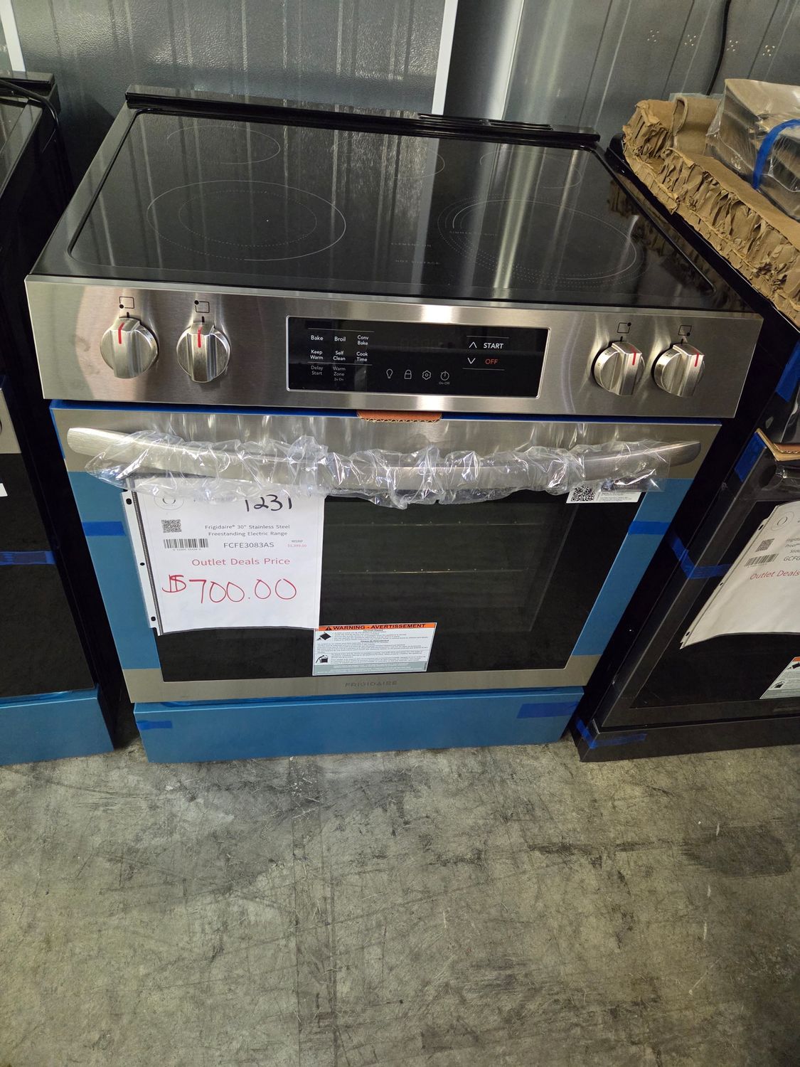 1231 FCFE3083AS Frigidaire 30&quot; Electric Range