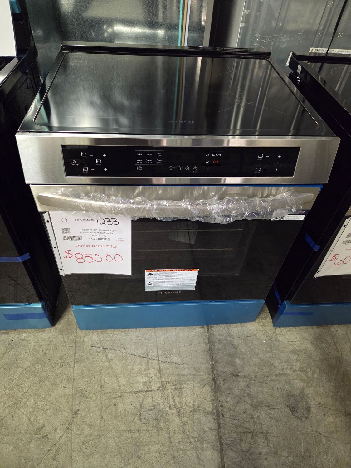 1233 FCFI3082BS Frigidaire 30&quot; Induction Range with Air Fry