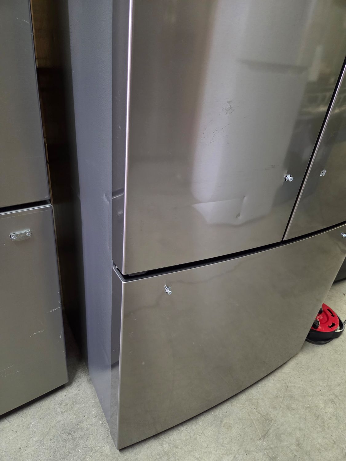 1260 FRFG1723AV Frigidaire 18 Cu. Ft. Counter-Depth French Door Refrigerator