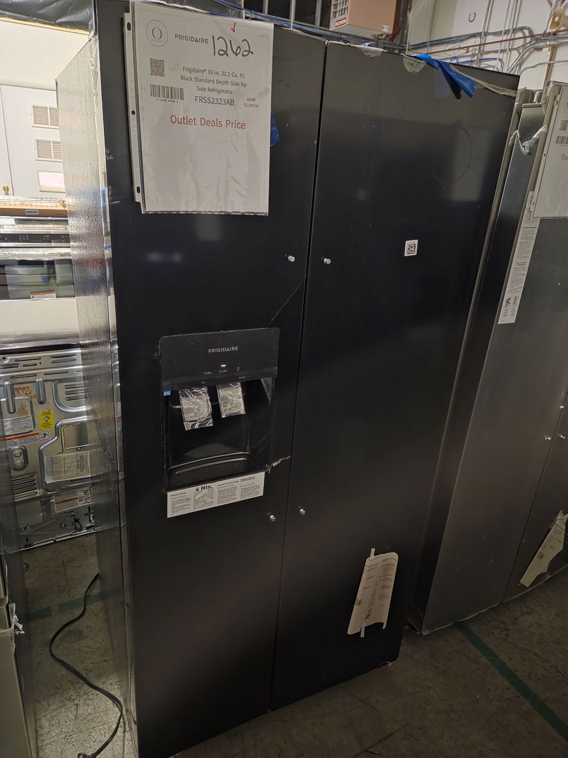 1262 FRSS2323AB Frigidaire 22 Cu. Ft. 33&quot; Standard-Depth Side-by-Side Refrigerator
