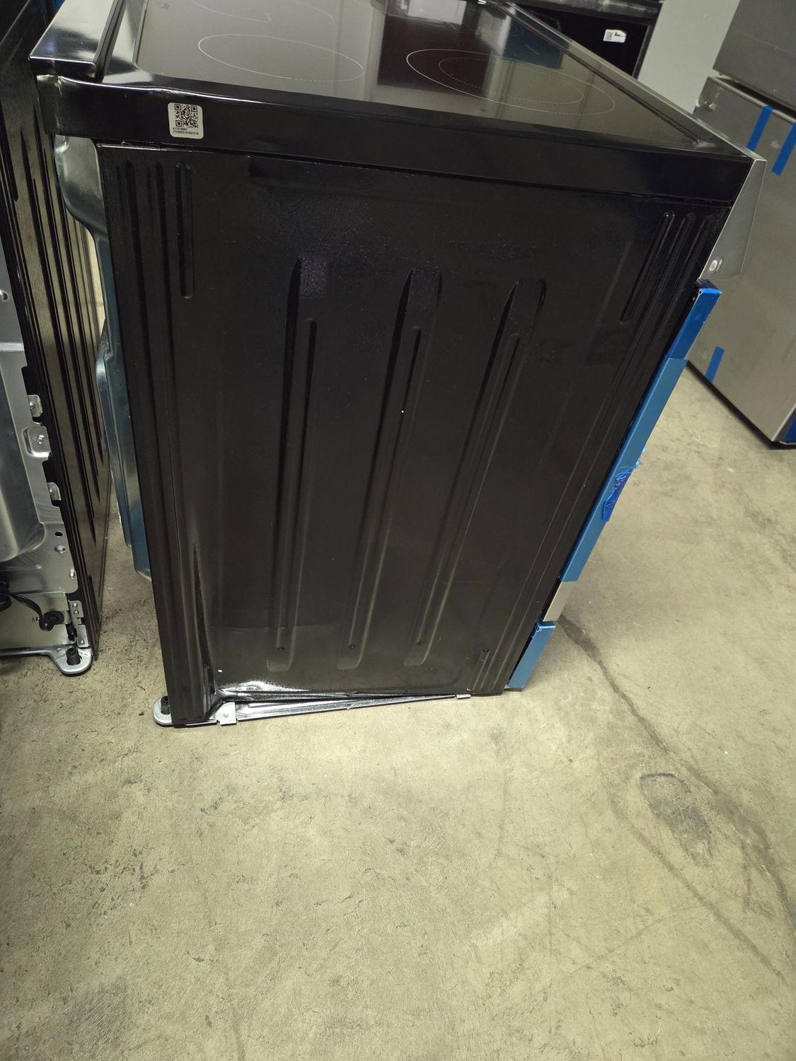 1232 FCFE3083AS  Frigidaire 30&quot; Electric Range