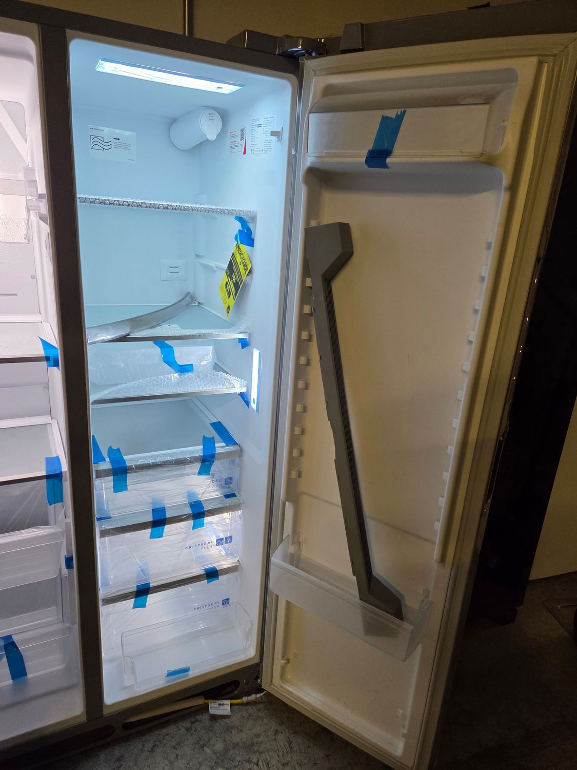 1276 GRSN2620AF0 Frigidaire Gallery 26 Cu. Ft. 36&quot; Standard-Depth Side-by-Side Refrigerator